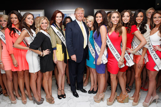 2012 Miss USA Contestants Visit Trump Tower